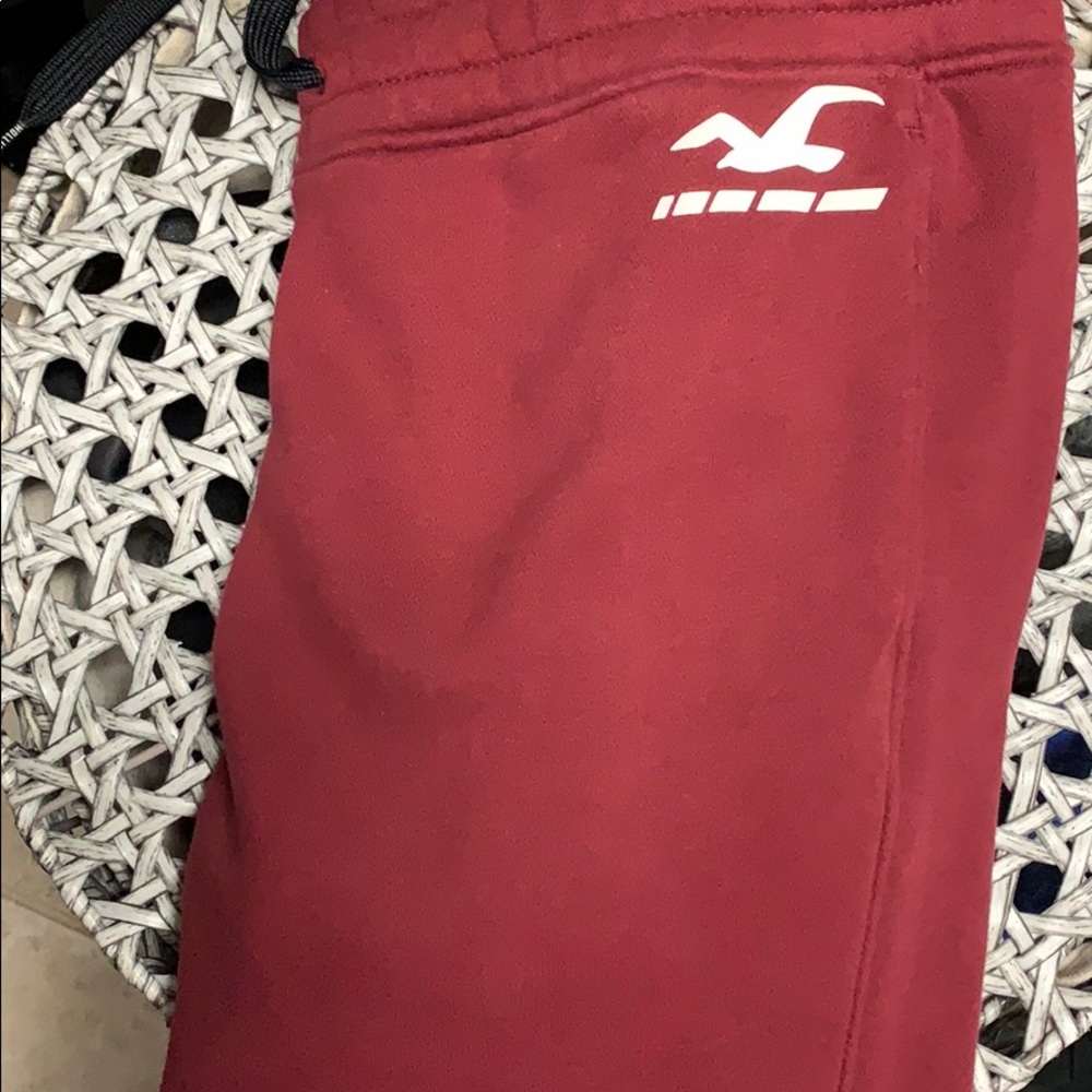 Hollister joggers
